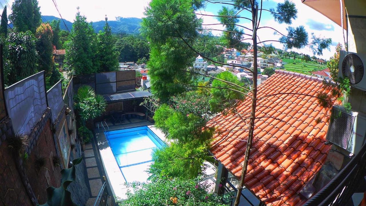 Villa Dira Bogor Exterior foto